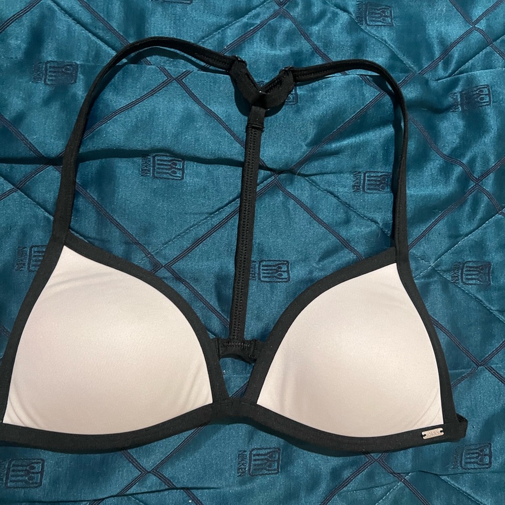 Black and White PINK sports bra